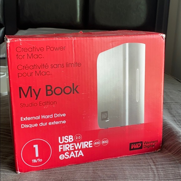 Western Digital MyBook (1 TB external hard drive) - Picture 1 of 3